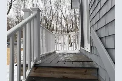 176 Court St #7, Plymouth, MA 02360 - Photo 4