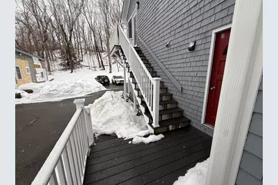 176 Court St #7, Plymouth, MA 02360 - Photo 2