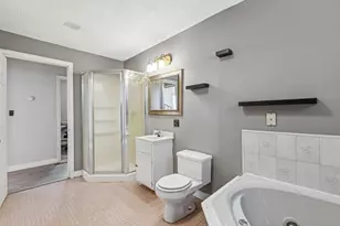 1174 Riverside Ave, Somerset, MA 02726 - Photo 16