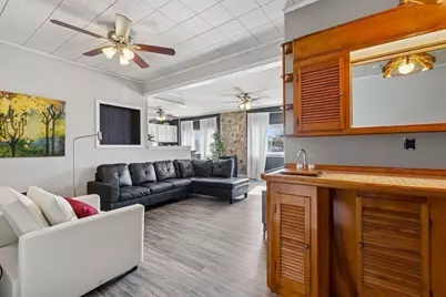 1174 Riverside Ave, Somerset, MA 02726 - Photo 14