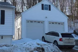 40 Biscayne St, Leominster, MA 01453 - Photo 2