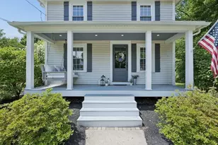 2 Sterling Ct, Northborough, MA 01532 - Photo 2