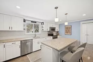 2 Sterling Ct, Northborough, MA 01532 - Photo 10