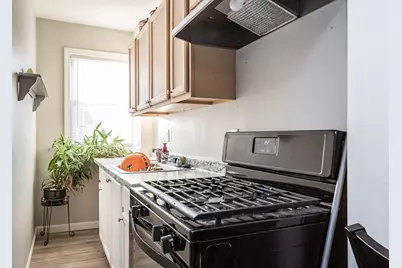 219 Montaup St, Fall River, MA 02724 - Photo 8