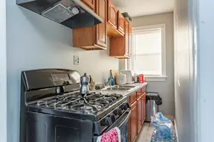 219 Montaup St, Fall River, MA 02724 - Photo 24