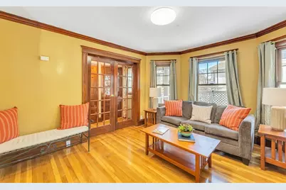 62 Ainsworth Street, Boston, MA 02131 - Photo 4
