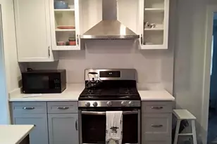 1359 Old Pleasant St, Bridgewater, MA 02324 - Photo 4