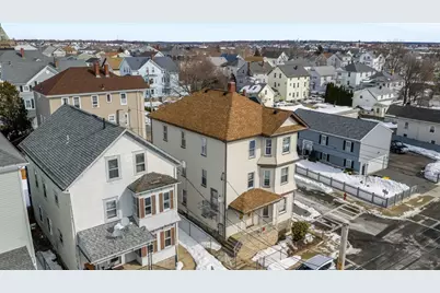 304 Cambridge St, Fall River, MA 02721 - Photo 16