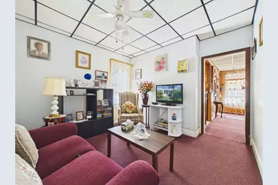 304 Cambridge St, Fall River, MA 02721 - Photo 2