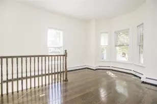 11 Seckel St, Cambridge, MA 02141 - Photo 6