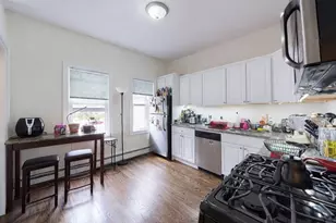 11 Seckel St, Cambridge, MA 02141 - Photo 2