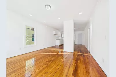 27 Nelson St, New Bedford, MA 02744 - Photo 8