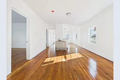 27 Nelson St, New Bedford, MA 02744 - Photo 14