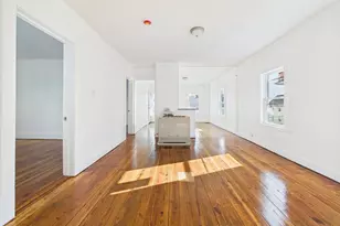 27 Nelson St, New Bedford, MA 02744 - Photo 14