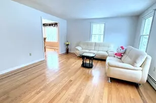 11 Quail Run Rd, Bellingham, MA 02019 - Photo 14