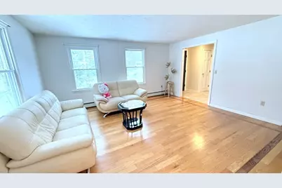 11 Quail Run Rd, Bellingham, MA 02019 - Photo 12