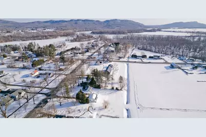 133 Middle St, Hadley, MA 01035 - Photo 38