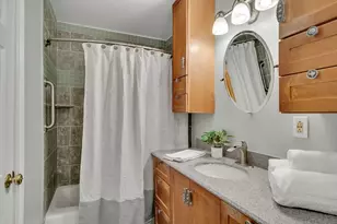 124 Chestnut St, Brookline, MA 02445 - Photo 12