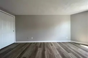 200 Woodlawn Ave, North Providence, RI 02904 - Photo 16