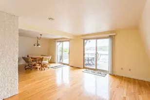 21-22 Beach Dr, West Brookfield, MA 01585 - Photo 10