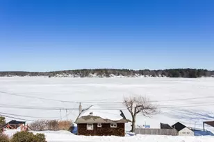 21-22 Beach Dr, West Brookfield, MA 01585 - Photo 4