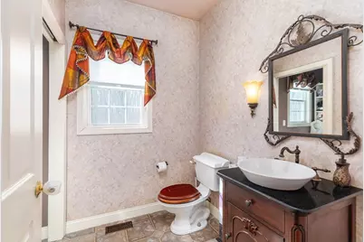 707 Stafford St, Leicester, MA 01542 - Photo 12