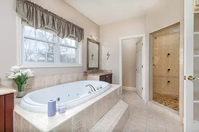 707 Stafford St, Leicester, MA 01542 - Photo 22