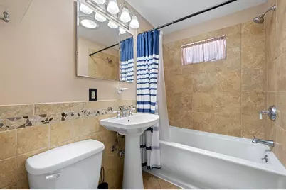 24 Geneva St, Worcester, MA 01602 - Photo 14