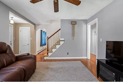 24 Geneva St, Worcester, MA 01602 - Photo 10