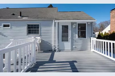 24 Geneva St, Worcester, MA 01602 - Photo 24