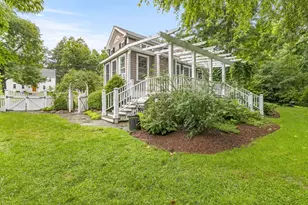 25 Irving Pl, Holliston, MA 01746 - Photo 30