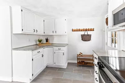 122 Samoset Ave, Mansfield, MA 02048 - Photo 6