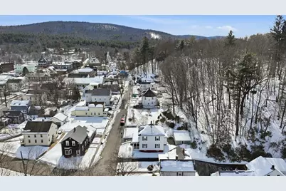 18 Crescent St, Montague, MA 01349 - Photo 32