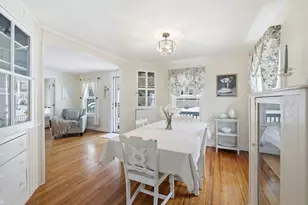 137 Hampton Cir, Hull, MA 02045 - Photo 10