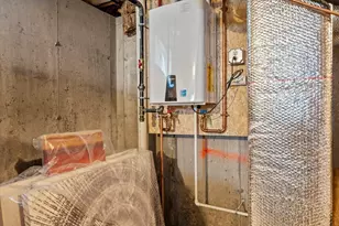 16 Farnum St, Uxbridge, MA 01569 - Photo 26