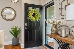 16 Farnum St, Uxbridge, MA 01569 - Photo 2