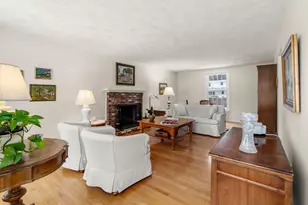 21 Brewster Dr, Needham, MA 02492 - Photo 4