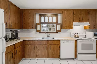 21 Brewster Drive, Needham, MA 02492 - Photo 10