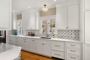 240 Upland Rd, Newton, MA 02460 - Photo 4