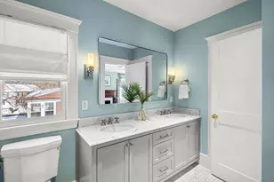 240 Upland Rd, Newton, MA 02460 - Photo 16