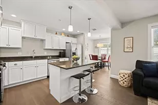 4 Staples Ave, Taunton, MA 02780 - Photo 8