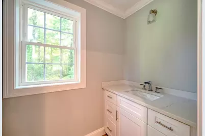 27 Valley Road, Holbrook, MA 02343 - Photo 12