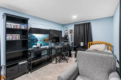 143 Plymouth St, Pembroke, MA 02359 - Photo 20