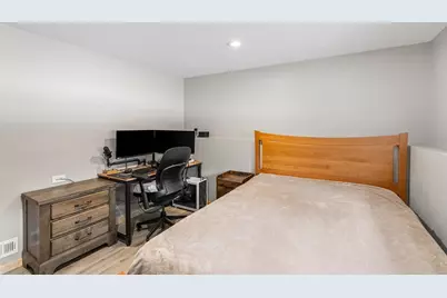 143 Plymouth St, Pembroke, MA 02359 - Photo 32