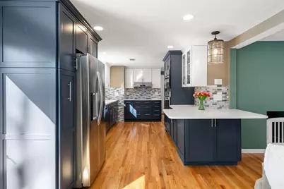 9 Davids Island Rd, Weymouth, MA 02191 - Photo 6