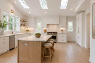 9 Albamont Rd, Winchester, MA 01890 - Photo 2