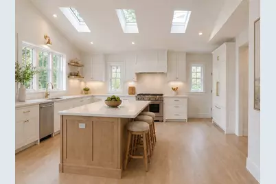 9 Albamont Road, Winchester, MA 01890 - Photo 2