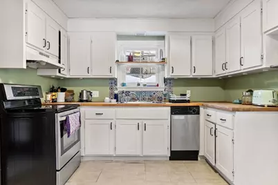 28 Murray Hill Rd, Malden, MA 02148 - Photo 16