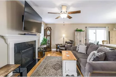 85 Maple Ave #A, Rutland, MA 01543 - Photo 4