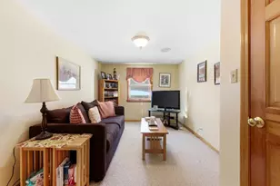 43 Woodside Ln, Arlington, MA 02474 - Photo 18